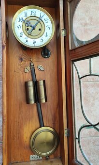 krásné zdobené secesní dvouzávažové hodiny - 7