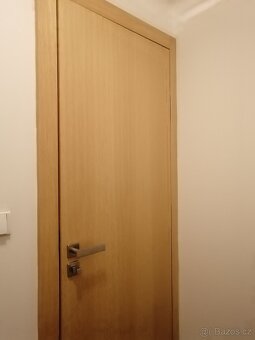1x OBŘÍ posuvné dveře a 5x bezfalcové dveře - 7