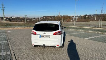 Ford S-max 2.2 147kw Titanium S, 7míst AT - 7