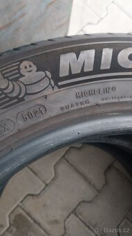 Prodám 2 x letní pneu Michelin 225/55/18 - 7