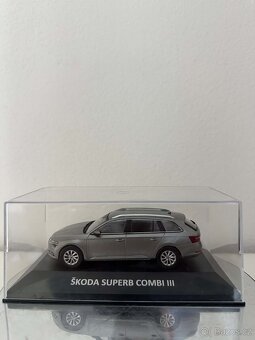 ŠKODA Predam zberatelsky model v mierke 1:43. - 7