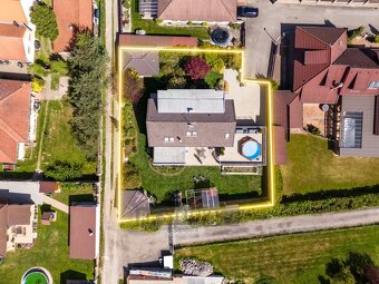 Prodej moderního rodinného domu, 261 m2 - Dubné - 7
