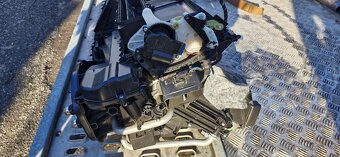 Vetrak topeni klapky regulator skoda octavia 3 - 7