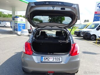 SUZUKI SWIFT 1,2 - 7