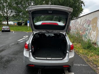 Hyundai i40 combi 1,7 crdi - 7