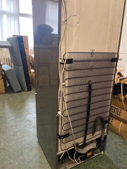 ✅ Lednice s mrazákem ELEXTROLUX|kombinovaná |plně funkční|A+ - 7