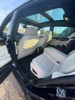 BMW F07 530 xDrive - 7