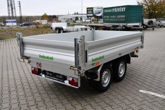 Třístranný sklápěcí přívěs do 2700 kg 2,6m ELEKTOHYDRAULIKA - 7