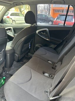 Toyota Rav4 3 generace - 7