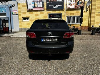 Toyota Avensis combi 2.2 D-4D Exclusive - 7