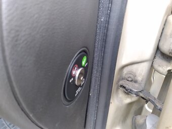 FIAT PUNTO 1.2 8V - 7