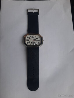 Hodinky více modelů náramkové. - 7