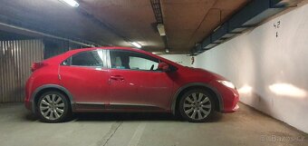 Honda Civic 1.8/104 kW - 7