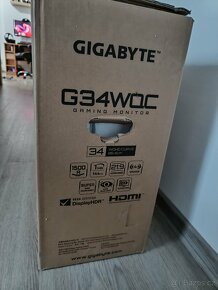 Gigabyte G34WQC - 7