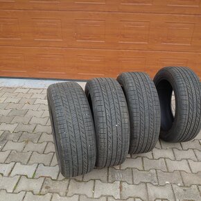 Pneu Yokohama - M + S - 235/55 R19 - 7