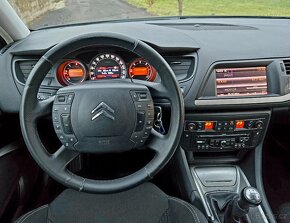PRODÁM CITROEN C5 1,6eHDI rok 2010 NOVÁ STK do 2027 - 7