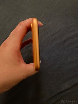 iPhone XR - 7