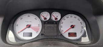 Prodám Peugeot 307, 2.0HDI, 100kw kutilovi nebo na ND, - 7