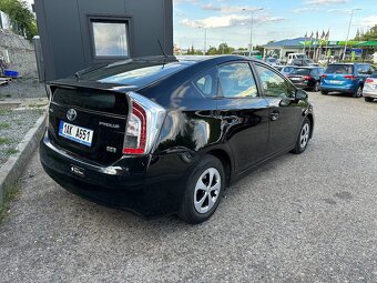 Toyota Prius 1.8 2013 hybrid - 7
