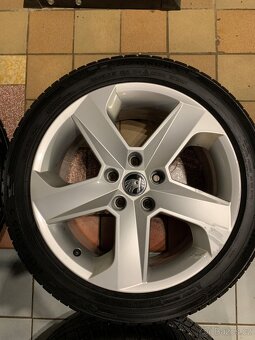 Alu kola Škoda R17 5X112 NOVÉ ZIMNÍ PNEU 225/45 R17 DORADO - 7