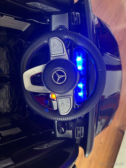 Elektrické autíčko Mercedes-Benz GLE450 lakované černé - 7