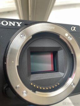 Sony Alpha a6400 - 7