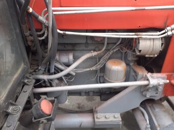 Traktor zetor 7245 s rampovacem a vlekem - 7