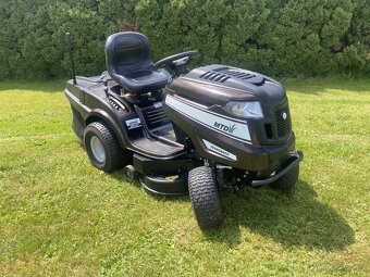Zahradní traktor MTD LTEX 92 T - 7