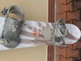 pár SNOWBOARDů dl.130 až 160 + boty 30 až 47 - 7