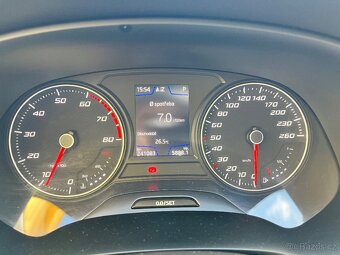 Seat Leon 2.0 TSI 140 kW DSG7 Xcellence, 1. majitel - 7