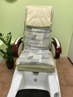 Prodám SPA pedikérské křeslo - 7