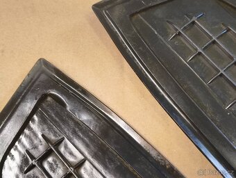 Nákolenice gumové boky nádrže ČZ 125 175 477 476 Aprilia - 7