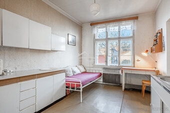 Prodej rodinného domu 3+1 Pardubice - 7