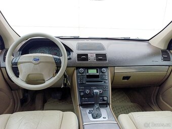 Volvo XC90 2, 4 D5 AWD Automat Kůže Xenon - 7
