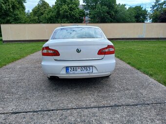 Škoda Superb rok 2012 2.0 TDI 103kw - 7
