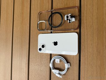 iPhone 13 128GB, bílá - 7
