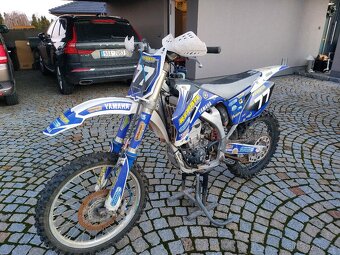 prodám Yamahu yzf 250. r.v. 2007 motorka je v TOP stavu - 7