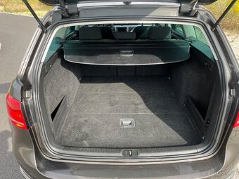 Volkswagen Passat B7 2.0 TDI, Combi, alu, tažné - 7