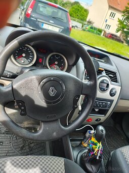 Renault Megane 1.6 16V 83 kW 2005 - 7