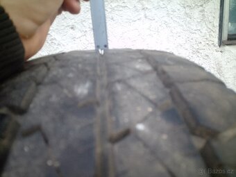 zimní celoroční 195/70 R15 C - 7