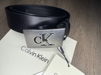 Pánský kožený pásek Calvin Klein - 7