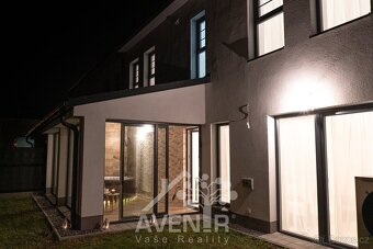 Prodej moderních rodinných domů ve výstavbě v klidném prostř - 7
