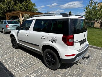 ŠKODA YETI 2014 2.0TDI 4x4 OUTDOOR XENONY ALCANTARA - 7
