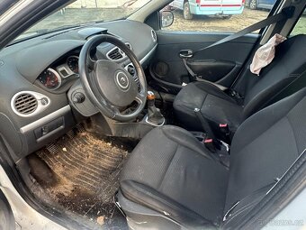 Renault Clio č. 22690 - 7