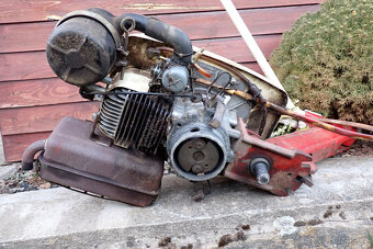 tera vari - funkční 2T motor s řidítkama, spojka 80 mm - 7