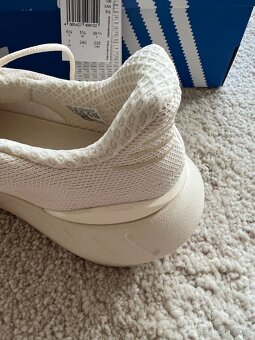 Adidas Swift Run 22 Decon Shoes Womens 38 2/3 - 7