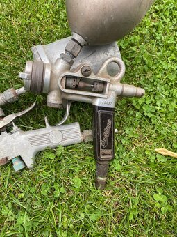 stříkací pistole malířská lakýrnická pistole stará - 7