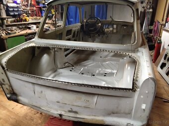 Trabant 1.1 - 7