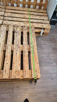 Prodám bytelnou paletovou postel EUR - 7