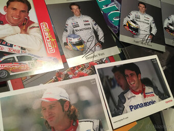 Časopisy FORMULE 1 PIT LANE,ESSENCE - 7